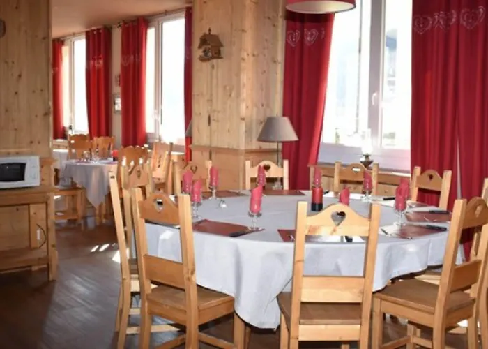 Hotel Annexe By La Réserve 3*