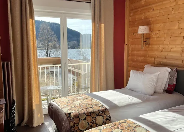 Annexe By La Reserve Hotel 3*